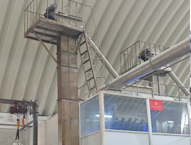 Máquina de embalagem de sal Estratégia Forma vertical Enchimento Selo Linha centrada Para bolsas de varejo