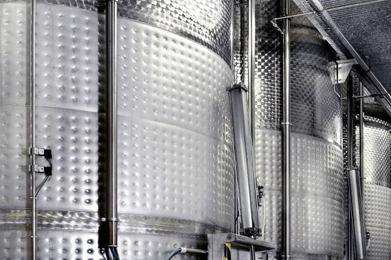 o laser 300L soldou a placa Dimple Jacketed Tank do descanso